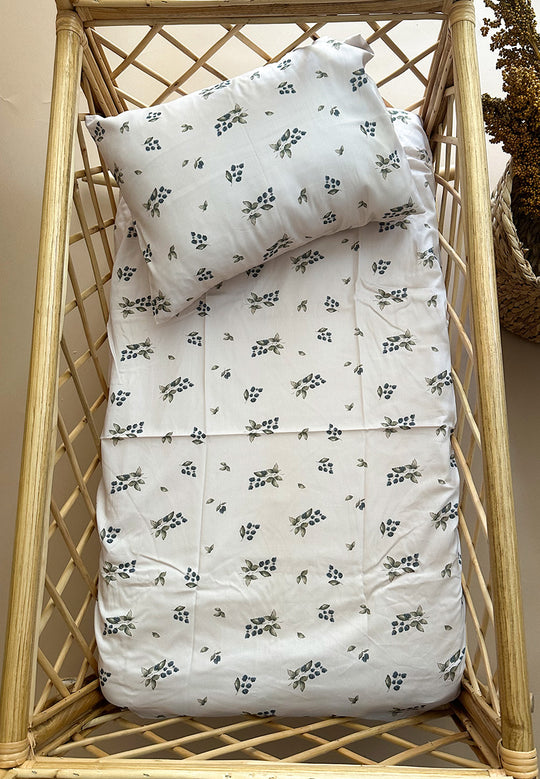 Berry Crib sheet + pillow case